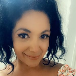 Meet your Posher, Joanna